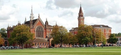 Британийн алдарт Dulwich коллеж Хятадад салбараа нээнэ