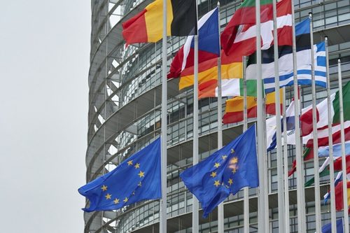 Беларусийн онгоцуудыг Европын дээгүүр нисэхийг хориглоно