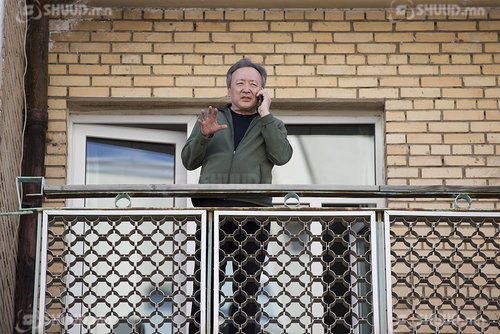 Д.Энхбат: Би халдвар тараасан биш авсан хүн