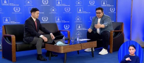 Аса аварга ковидын мэдээлэгч болжээ