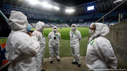 Турк хязгаарлалтаа сулруулж, Филиппиний Ерөнхийлөгч иргэдээ сүрдүүлэв