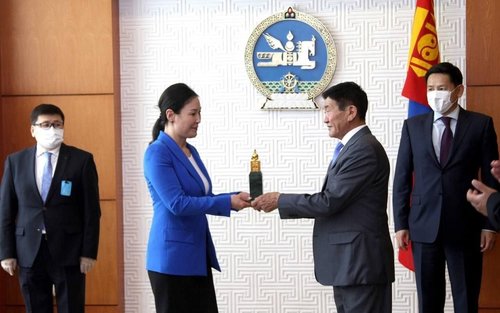 Сангийн яам “ШИЛДЭГ ЯАМ” болжээ