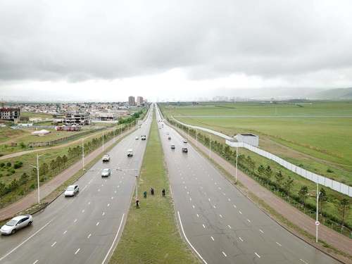 Хүүхдүүд жолоо барьж ноцтой осол гарган, хүний амь хохироожээ