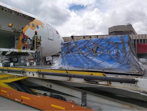 Хорин мянган тун Спутник вакцин хүлээн авлаа