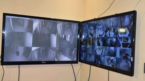 Эмнэлэг болон тусгаарлан ажиглах байранд 13,157 иргэн байна