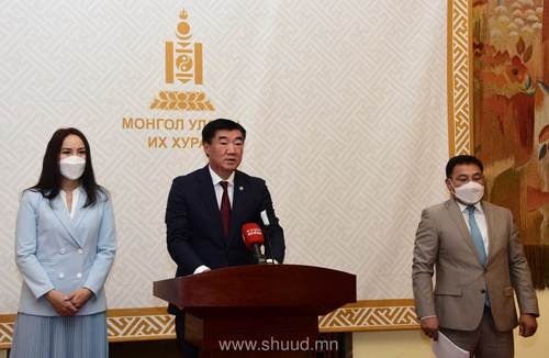 Хуульзүйн байнгын хорооноос бусад нь тайлангаа тавьсангүй