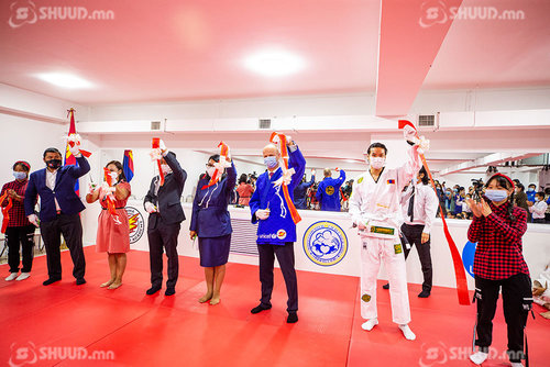 Б.Баттөрийн хандивласан мөнгөөр байгуулсан Жюү Жицүгийн клуб нээгдлээ