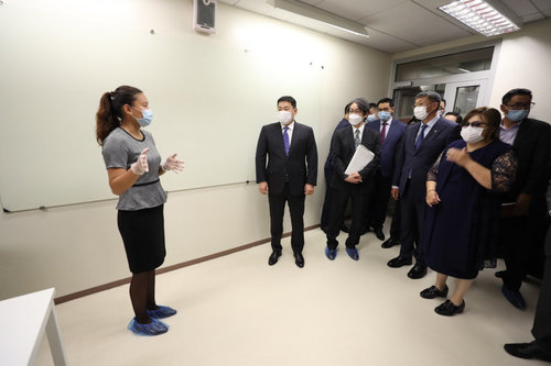 Л.Оюун-эрдэнэ: Хичээлийн хоцрогдолыг арилгахад багш нараас гадна эцэг, эхчүүдийн оролцоо чухал