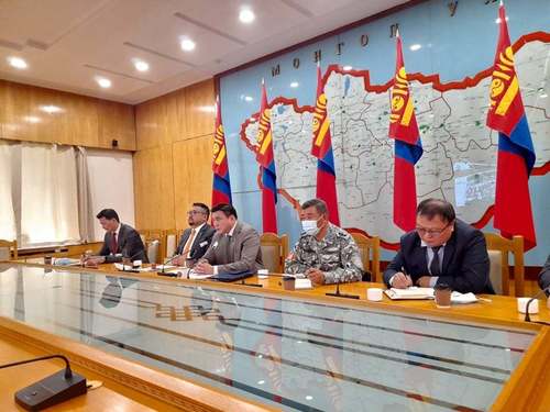 С.Амарсайхан: Өвөлжилтийн бэлтгэлийг аймгийн Засаг дарга нар бүрэн хариуцна