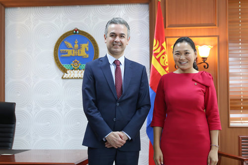 Соёлын сайд Элчин сайд Зафер Атешийг хүлээн авч уулзлаа