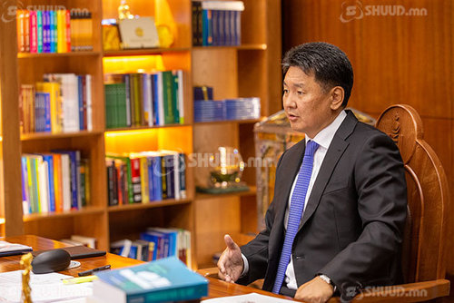 Ерөнхийлөгч У.Хүрэлсүх 