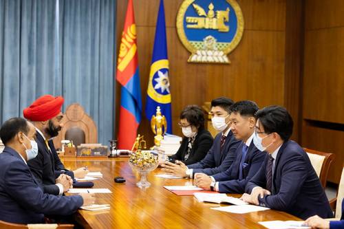 БНЭУ-д коксжих нүүрс экспортлох туршилтын тээврийг эхлүүлэх талаар ярилцжээ