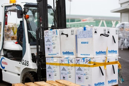 Файзер вакцины ээлжит тунг хүлээн авлаа