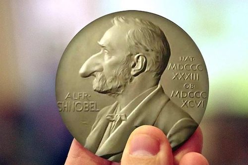 Сахал нүүр цохигдохоос хамгаалдаг гэж баталсан эрдэмтэд Шнобелийн шагнал хүртжээ