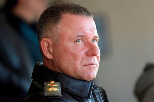 Путин амь эрсэдсэн сайддаа баатар цол нэхэн олгов