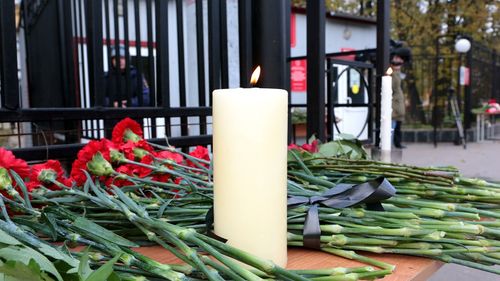 Пермь: Халдлага үйлдсэн оюутан сэхээнд, цагдаагийн хамгаалалтан дор байна