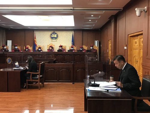 Б.Энхбаяр: Ерөнхийлөгчийн хүсэлтээр шийдвэрлэсэн ч УИХ-ын тогтоолыг хэлэлцсэнгүй хууль зөрчив