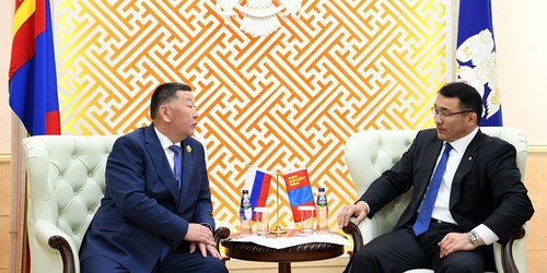 Хотын дарга Д.Сумъяабазар Буриад улсын сайдтай уулзлаа