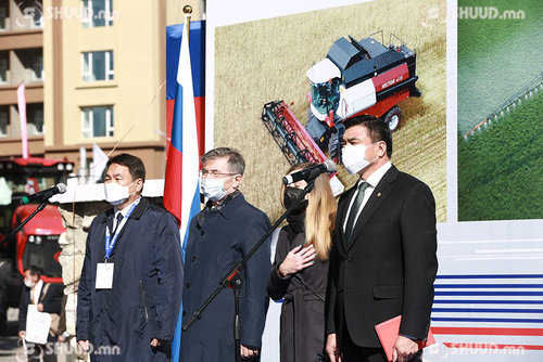 Хөдөө аж ахуйн машин, тоног төхөөрөмжийн үзэсгэлэн нээгдлээ