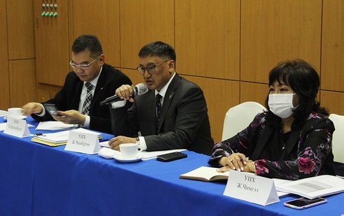 “Эмийн үнэ, хангамж, хүртээмжийн өнөөгийн байдал, цаашид авах арга хэмжээ” сэдэвт хэлэлцүүлэг боллоо