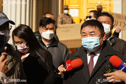 Д.Ганбат: Суулт хийж байгаа иргэдийн асуудлаар ХЭҮК-ынхонтой уулзана