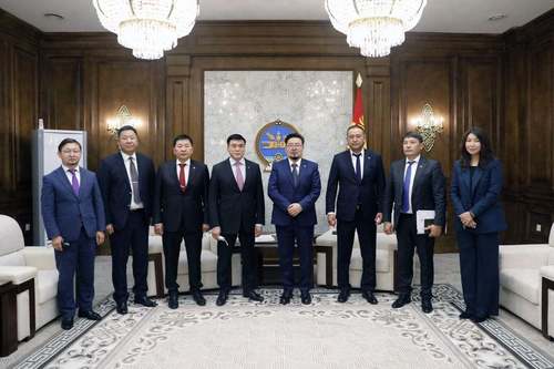 Чөлөөт бүсийн тухай хуулийн төслийг өргөн барилаа