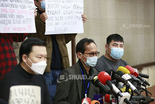 Тээвэрчдийн төлөөлөл: Төрийн тогтворгүй, эргэж буцсан шийдвэрээс болж ААН-үүд хохирч байна