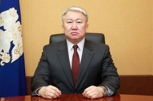 Р.Чингисийг хотын орлогчоос чөлөөлөх асуудлыг зөвшилцлөө