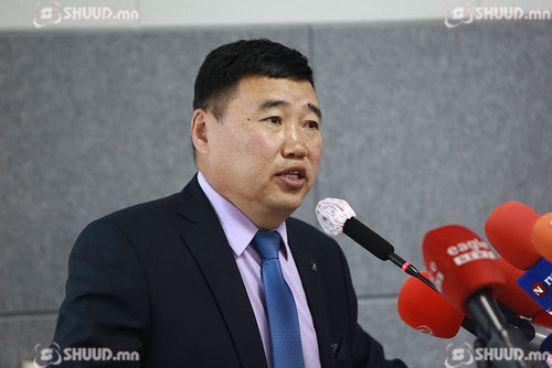 Д.Баатарсайхан: Ковидын хуулиар төрийн албанд томилогдсон 995 хүнийг ажлаас нь чөлөөлөөд байна