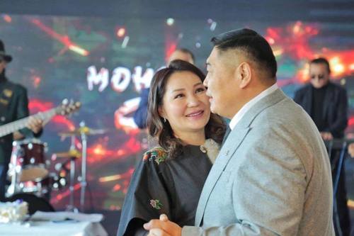 Д.Батбаяр, Т.Баясгалан нарт холбогдох хэргийн шүүх хурал хойшиллоо