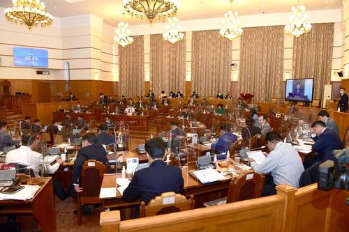 2021 оны төсвийн тухай хуулийн төслүүдийн хэлэлцүүлгийг хийж, эцэслэн баталлаа