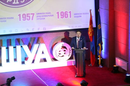 Г.Занданшатар: Буянт-Ухааг Оюут-Ухаа болгох боломжтой