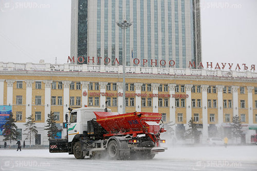 Өнөөдөр нийслэлд нийт 29 тонн давс, бодис цацжээ