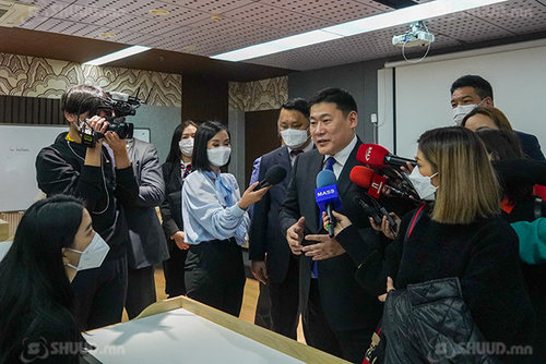 Л.Оюун-Эрдэнэ: III тундаа хамрагдаж энгийн амьдралдаа шилжихийн төлөө бүх нийтээр хичээе