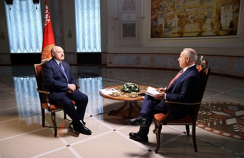 А.Лукашенко: Барууныхны санхүүжүүлсэн гар хөлийг бүгдийг нь устгана 