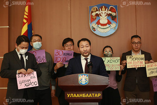 П.Ганзориг: МАН олонхоороо хүч түрэн маш муу төсөв баталлаа