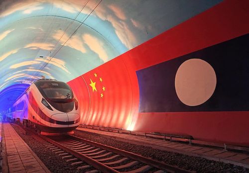 Хятад, Лаосыг холбосон төмөр замыг өнөөдөр нээнэ