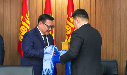 Б.Баярбаатарыг МАН-ын Хяналтын ерөнхий хорооны даргаар улираан сонгов