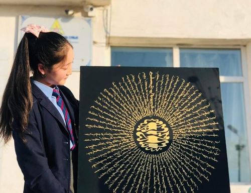 Ц.Пүрэвсүрэн: Монгол бичиг үзэсгэлэнтэй харагддаг