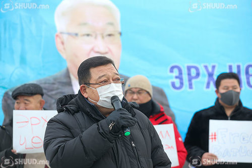 С.Эрдэнэ: Цар тахлыг далимдуулж төрийн дарангуйлал бий болжээ