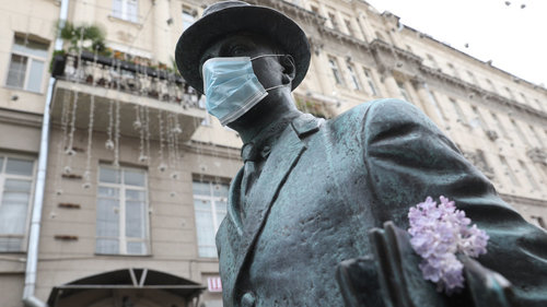 Омикроны халдвар хүндрэхгүй байгаа ч улс орнууд хөл хорио тавьсаар байна