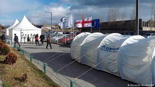 Саакашвилиг суллахыг шаардан 300 хүн өлсгөлөн зарлажээ