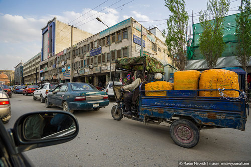 Талибууд жолооч нарт машиндаа дуу сонсохыг хориглов