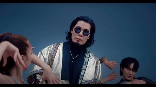 Монголын анхны techhouse бүтээлээрээ урлагт