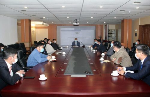 Бага оврын агаарын тээвэрлэгчидтэй уулзлаа