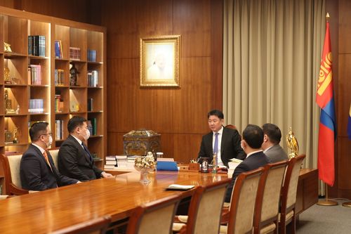 Ерөнхийлөгч У.Хүрэлсүхийн БОАЖ-ын сайдад нэр дэвшигч Б.Бат-Эрдэнэд өгсөн захиас