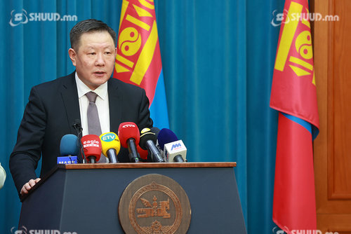 Л.Халтар: Тавантолгойгоос Цагаан хадны чиглэлийн уртын тээврийг эхлүүллээ