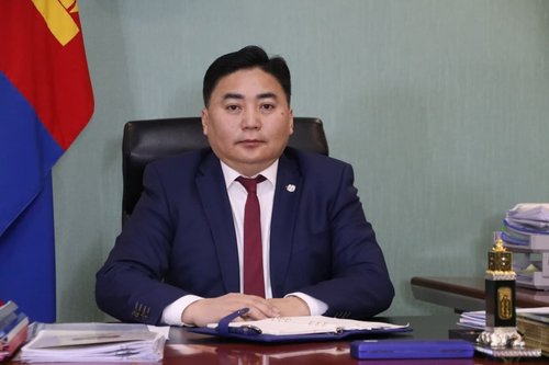 ОСНААУГ-ын дарга Ч.Мэндбаяр улсаас хоёр тэрбум төгрөг завшсан уу