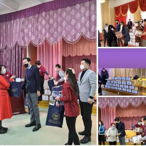 УИХ-ын гишүүн Н.Учралын шүүмжлэл дагуулсан бэлэг