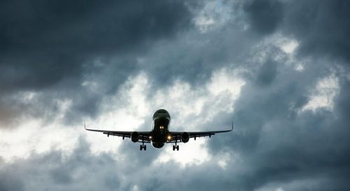 Японы компаниуд Украинаас ажилтнуудаа гаргана